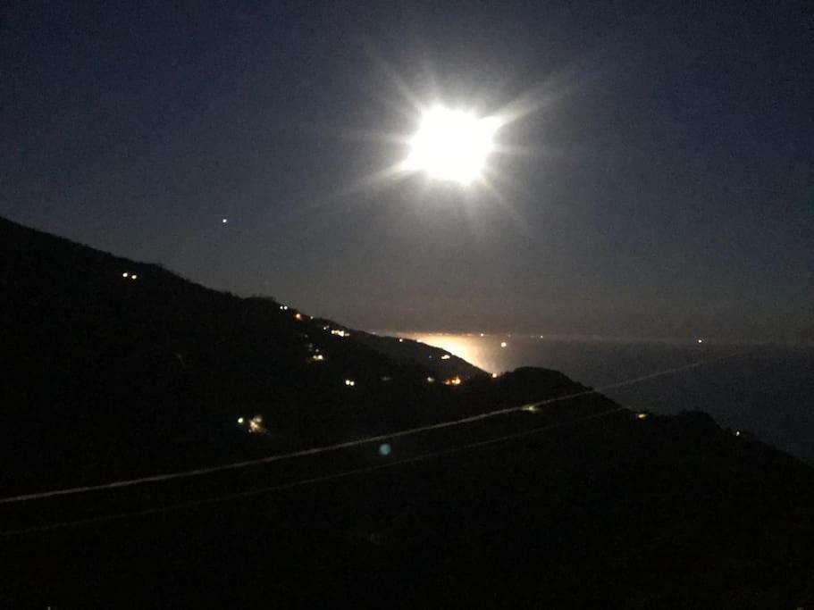 הוילה ורנאצה La Finestra Sul Mare A Drignana מראה חיצוני תמונה