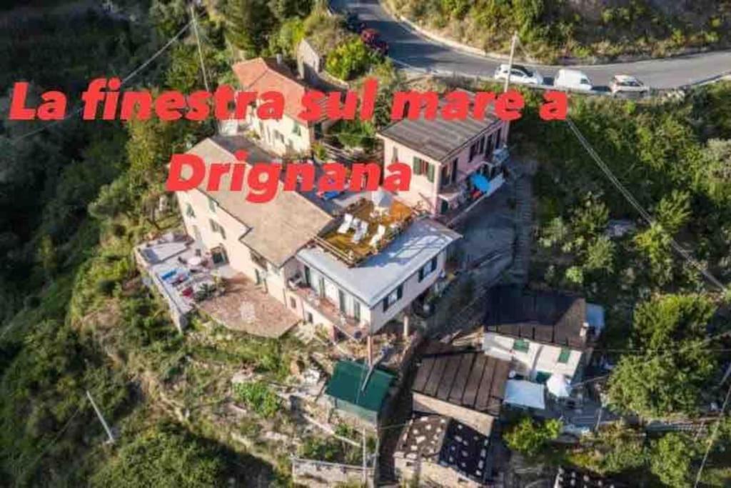 הוילה ורנאצה La Finestra Sul Mare A Drignana מראה חיצוני תמונה