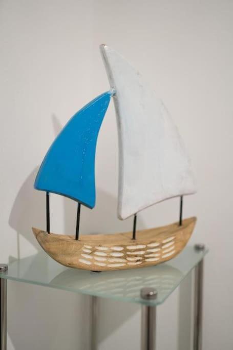 הוילה ורנאצה La Finestra Sul Mare A Drignana מראה חיצוני תמונה