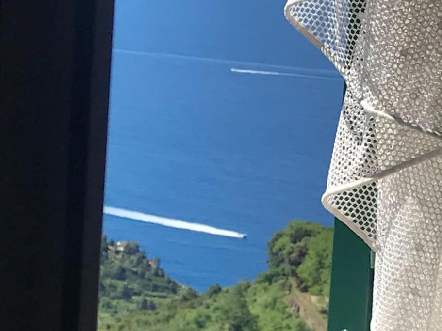 הוילה ורנאצה La Finestra Sul Mare A Drignana מראה חיצוני תמונה