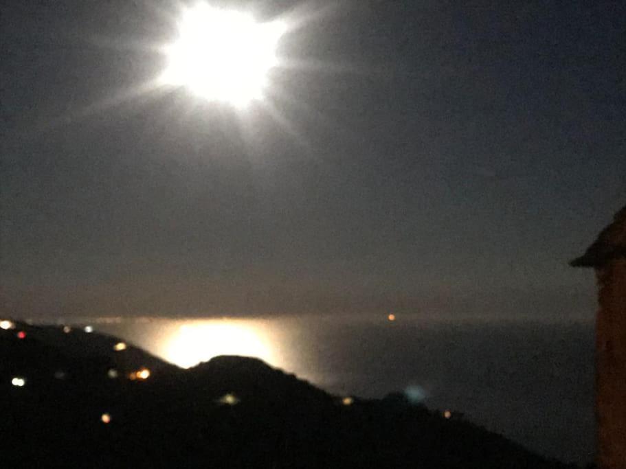 הוילה ורנאצה La Finestra Sul Mare A Drignana מראה חיצוני תמונה
